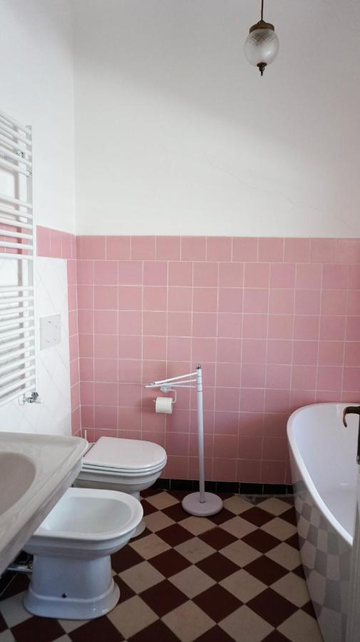 Le Coccole Bed & Breakfast เจนัว ภายนอก รูปภาพ