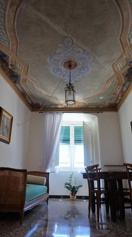 Le Coccole Bed & Breakfast เจนัว ภายนอก รูปภาพ