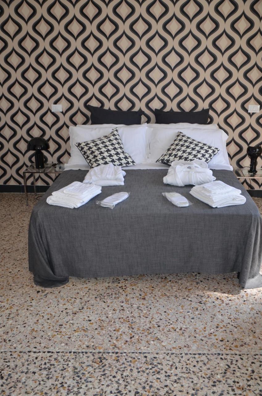 Le Coccole Bed & Breakfast เจนัว ภายนอก รูปภาพ