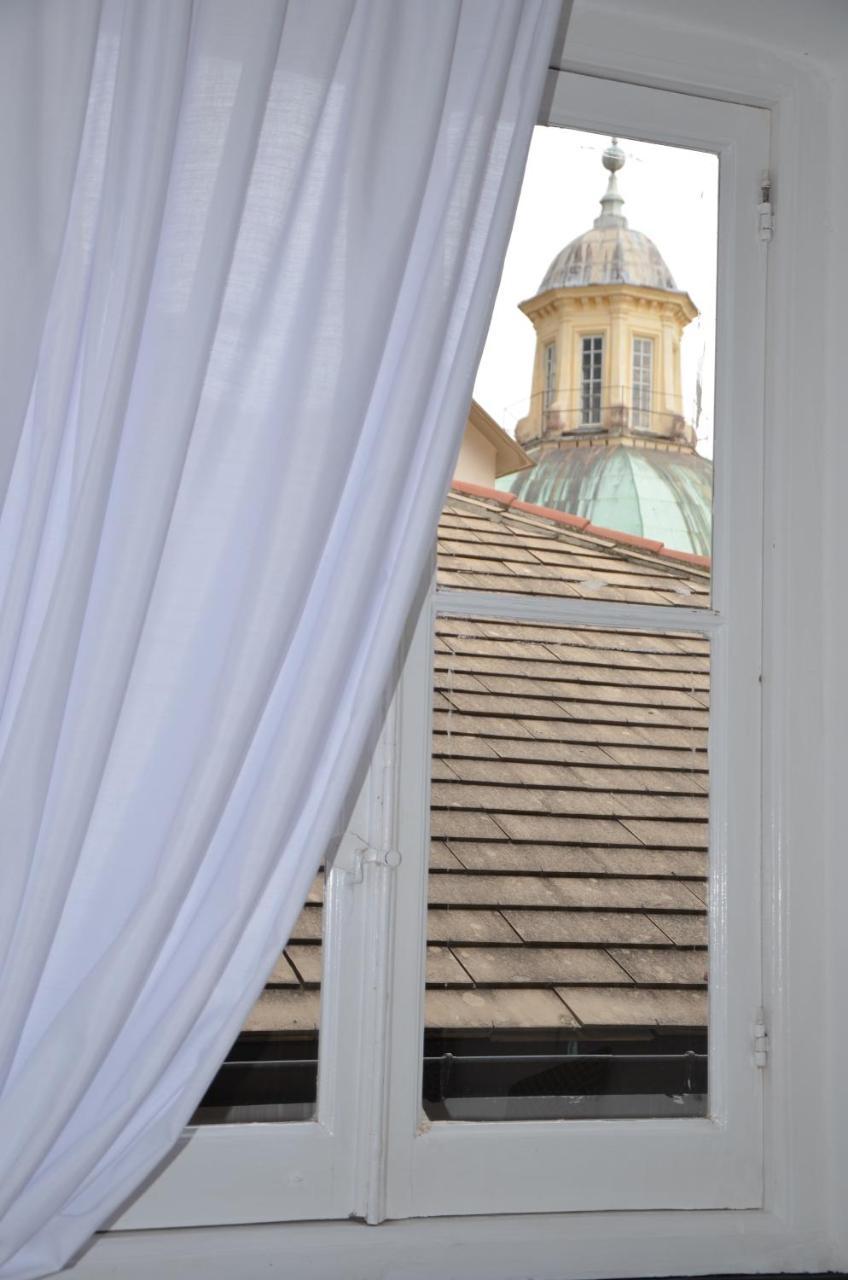 Le Coccole Bed & Breakfast เจนัว ภายนอก รูปภาพ